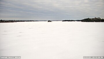 Lake of the Woods Webcam, Sun, 21 Dec 2025 21:13:39 GMT